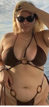 Миниатюра Индивидуалка Госпожа Яна Фестивальный Фотография 