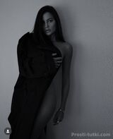 Миниатюра Индивидуалка Аделина  Фестивальный Фотография 