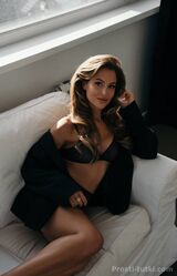 Миниатюра Индивидуалка Алиса ЗИП Фотография 